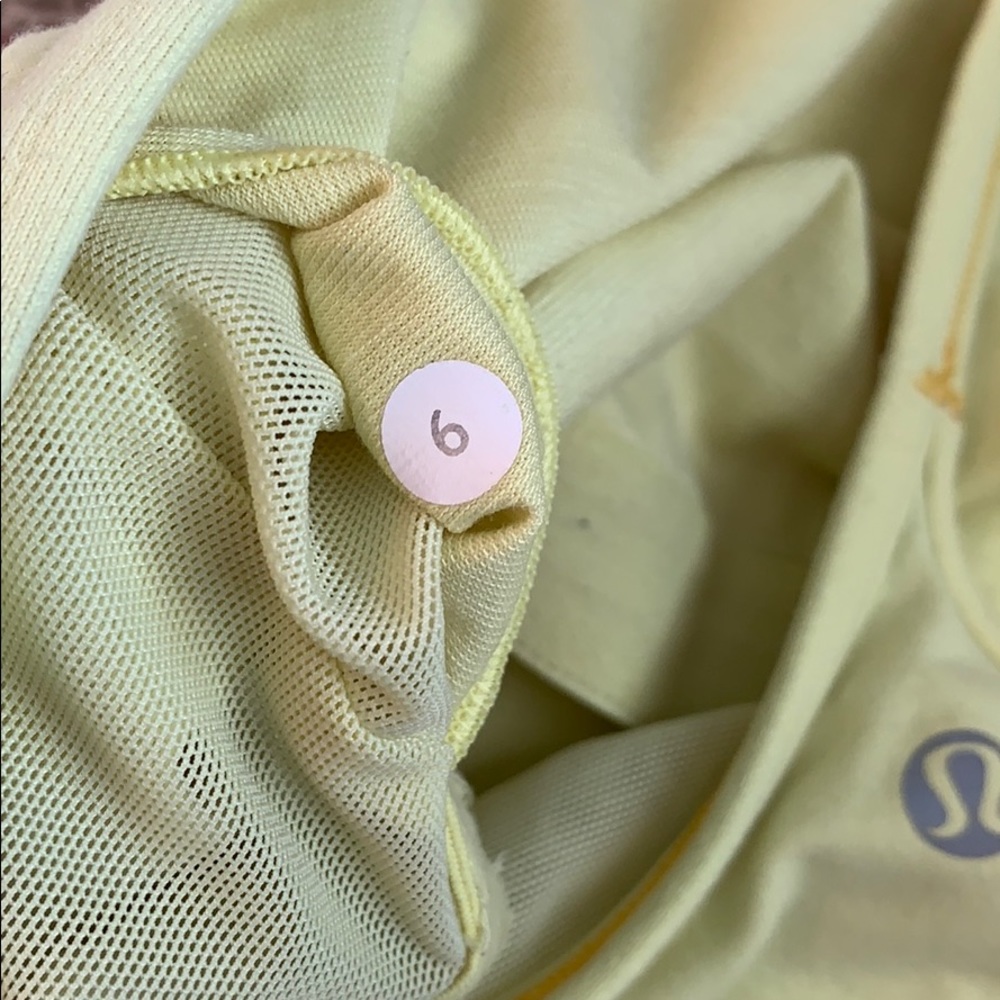 Lululemon Tank - Picture 4 of 4